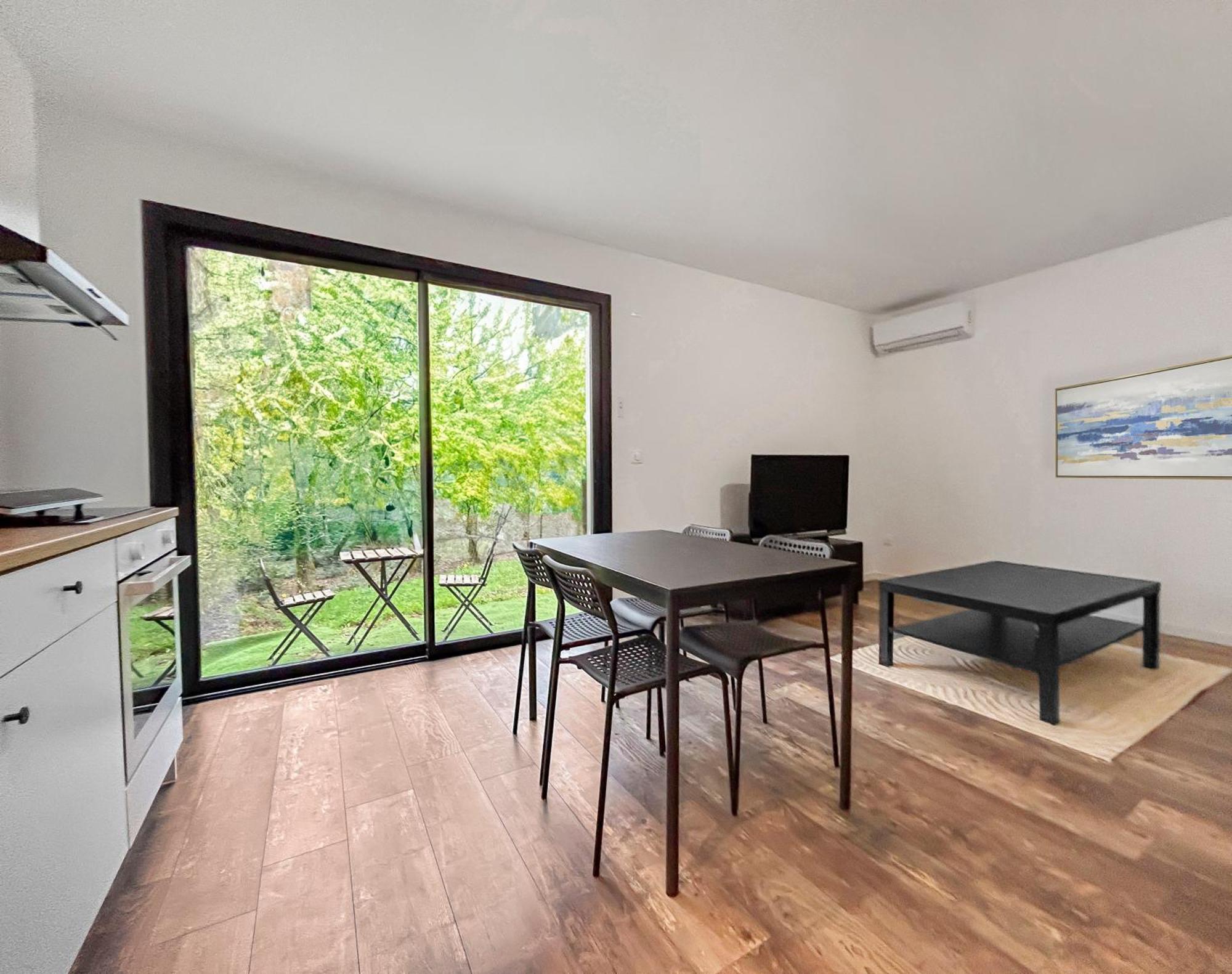 Maisonnette Lumineuse Avec Jardin Bordeaux Arena ブリアック エクステリア 写真