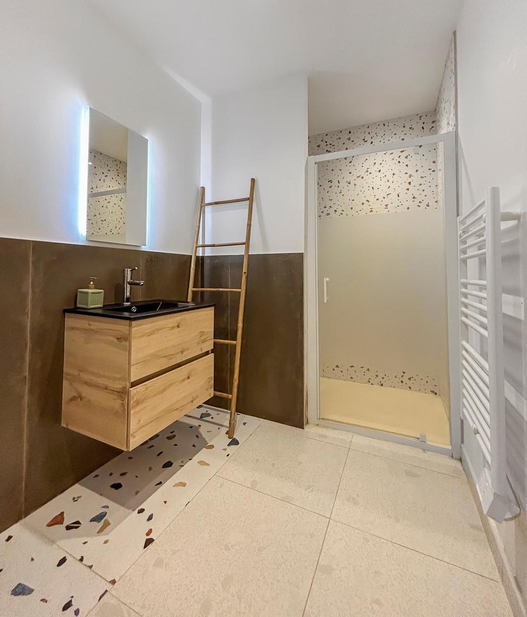 Maisonnette Lumineuse Avec Jardin Bordeaux Arena ブリアック エクステリア 写真